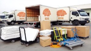 شاحنات وأدوات متطورة لنقل عفش الشامية بأمان