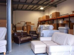 تخزين الأثاث في الكويت